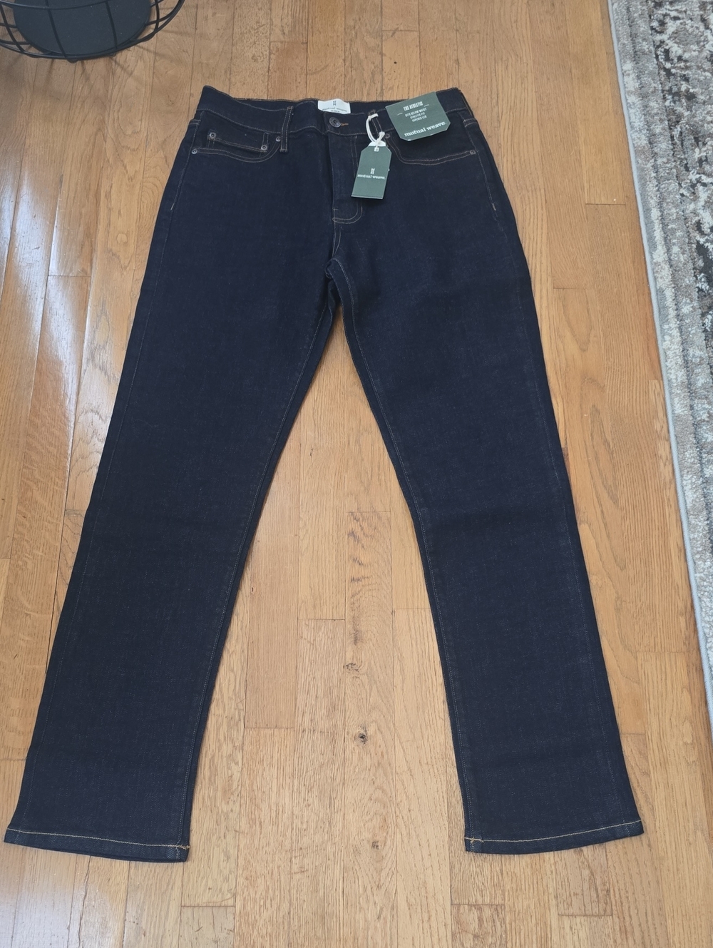 MUTUAL WEAVE BRAND MEN'S BLUE JEANS SIZE 30X32